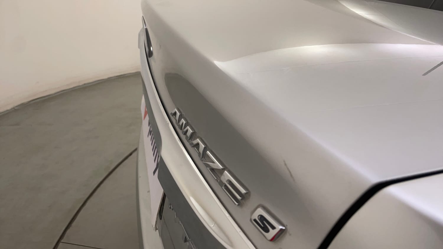 Used 2014 Honda Amaze 1.2 S AT i-VTEC Petrol Automatic dents MINOR SCRATCH