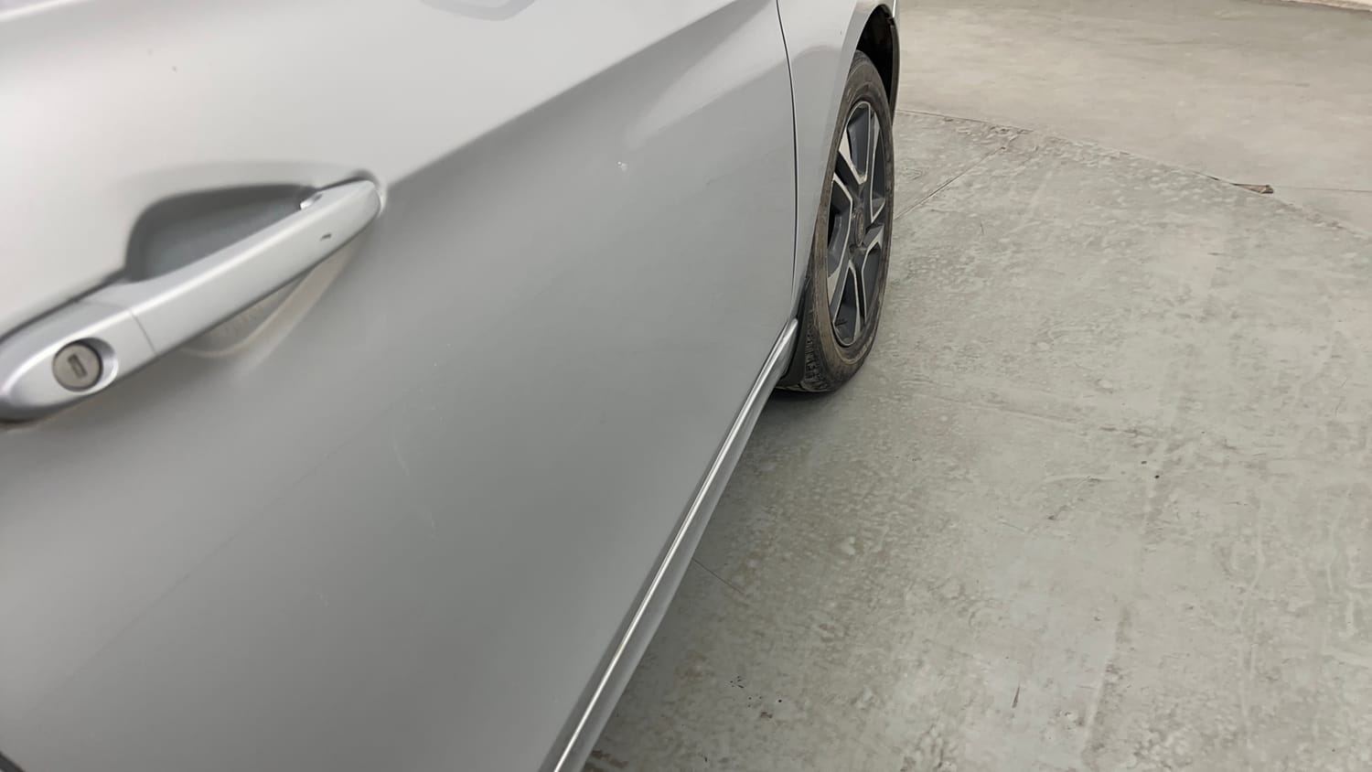 Used 2020 Tata Tiago Revotron XZ Plus Cng (outside fitted) Cng Manual dents MINOR SCRATCH