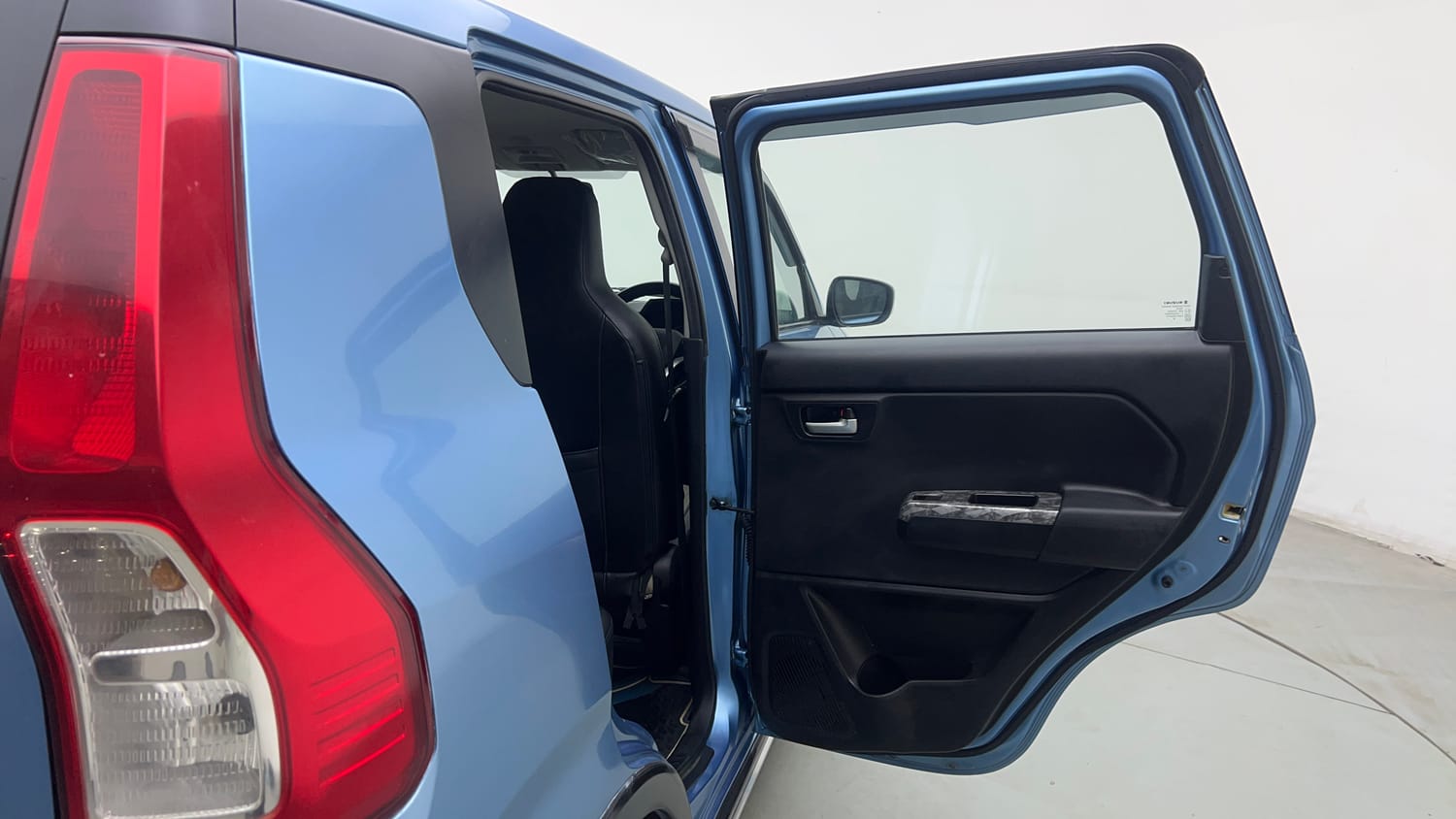 Used 2019 Maruti Suzuki Wagon R ZXi 1.2 AMT Petrol Automatic interior RIGHT REAR DOOR OPEN VIEW