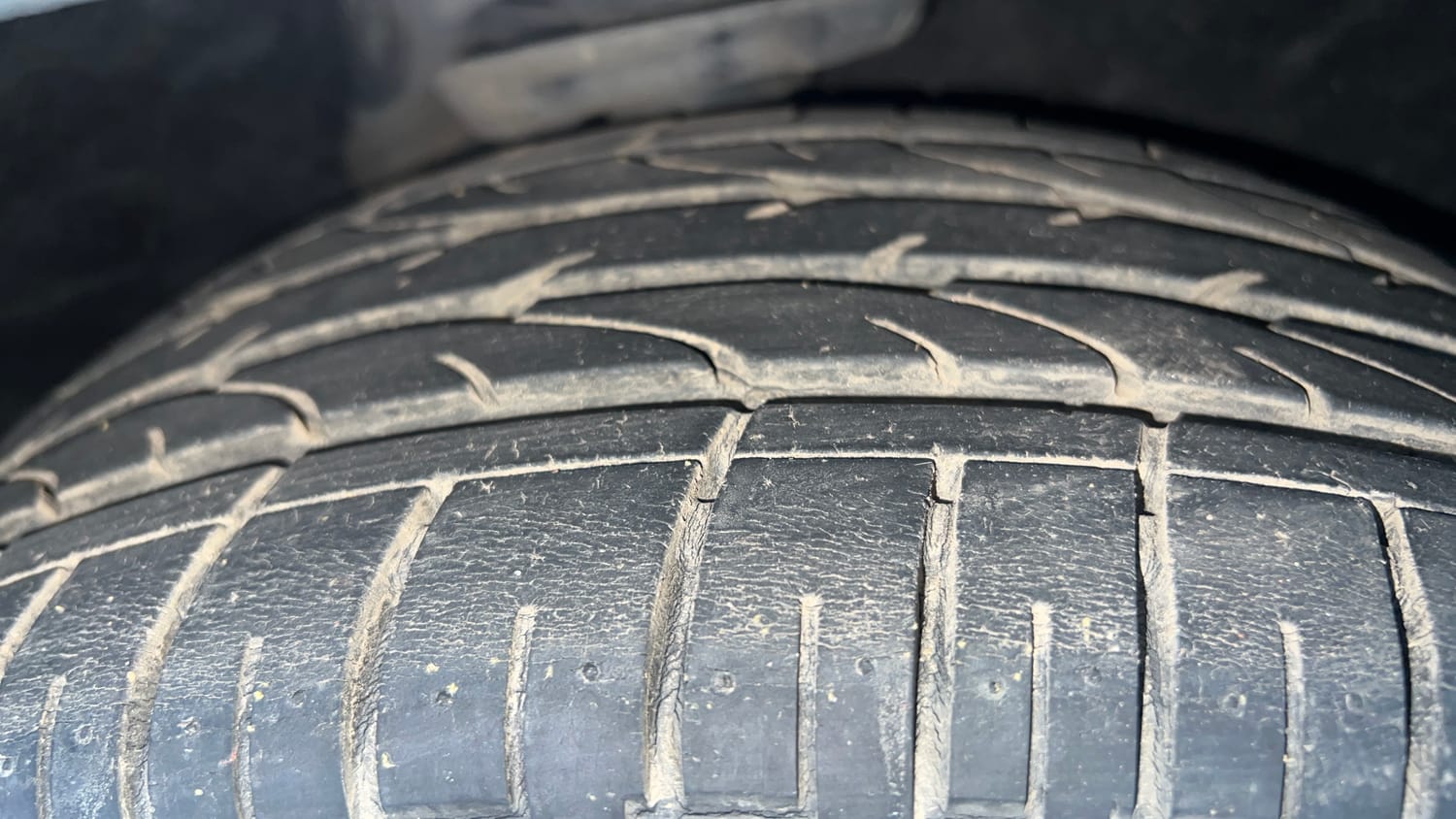 Used 2019 Audi Q3 30 TFSI Premium Petrol Automatic tyres RIGHT FRONT TYRE TREAD VIEW