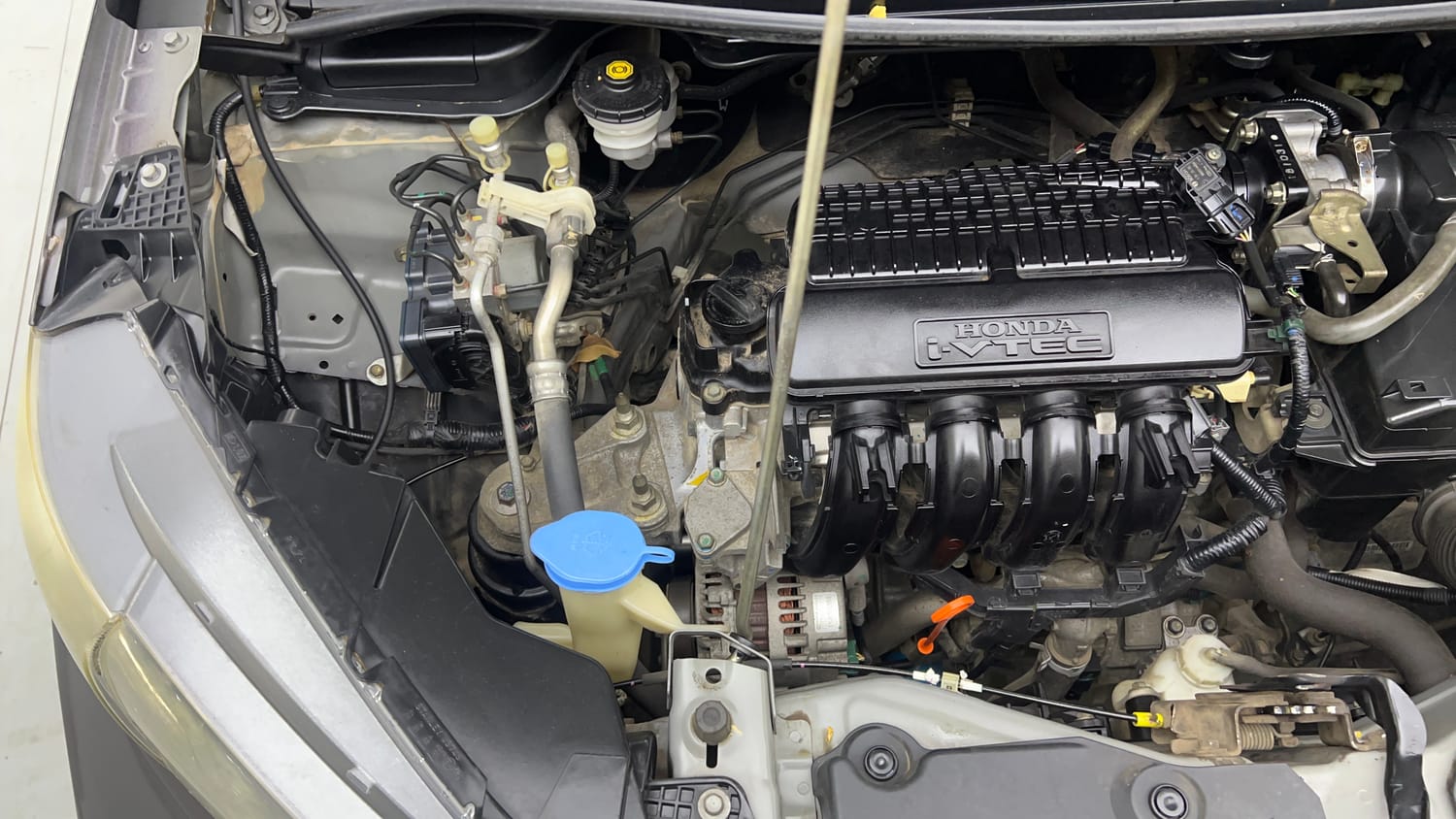 Used 2018 Honda WR-V VX MT Petrol Petrol Manual engine ENGINE RIGHT SIDE VIEW