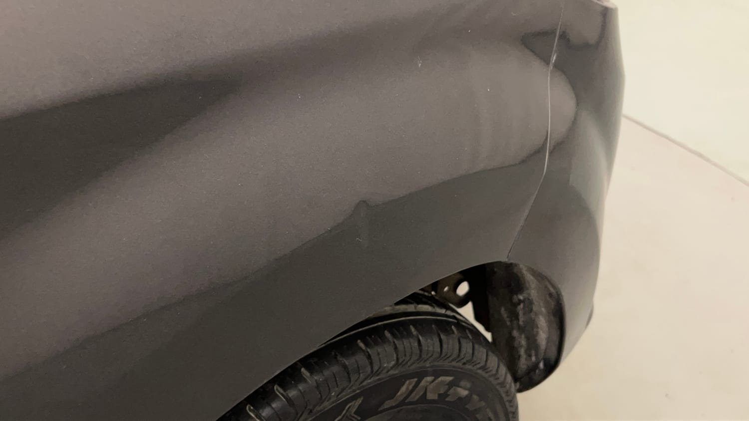 Used 2014 Maruti Suzuki Alto 800 Lxi Petrol Manual dents MINOR DENT