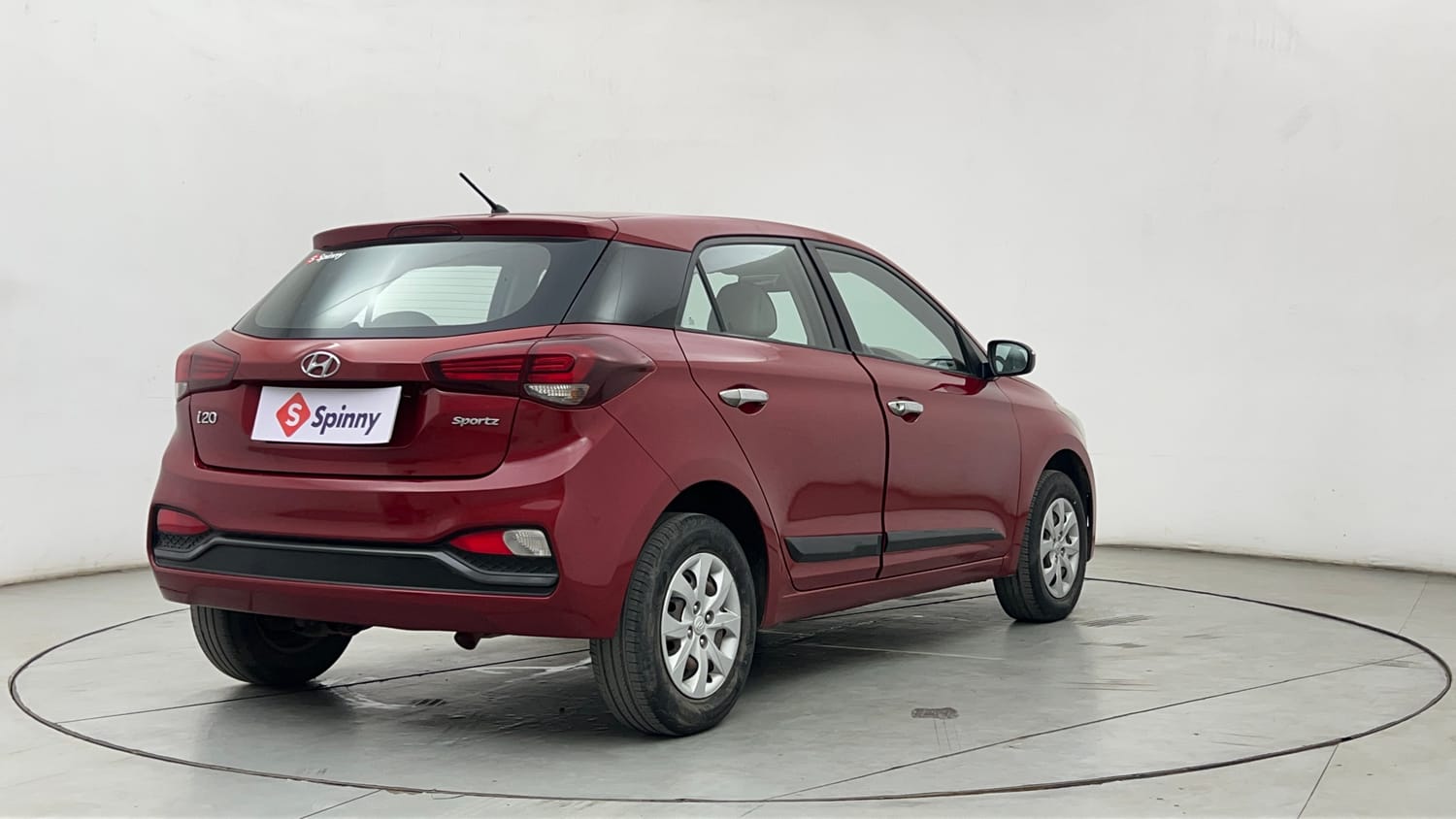 Used 2018 Hyundai Elite i20 Sportz 1.2 Petrol Manual exterior RIGHT REAR CORNER VIEW