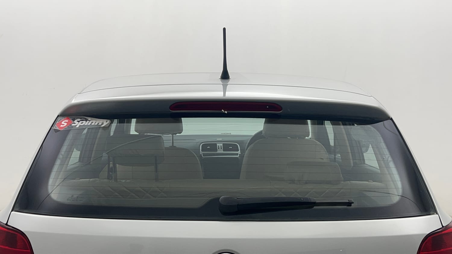 Used 2014 Volkswagen Polo Trendline 1.2L (P) Petrol Manual top_features Rear wiper
