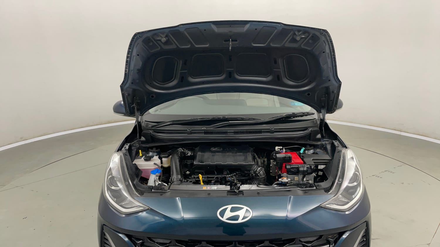 Used 2024 Hyundai Grand i10 Nios Asta 1.2 Kappa AMT Petrol Automatic engine ENGINE & BONNET OPEN FRONT VIEW
