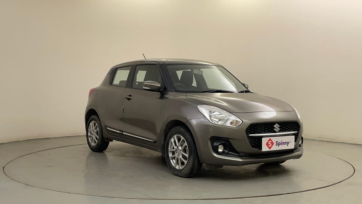 Used 2023 Maruti Suzuki Swift ZXi AMT Petrol Automatic exterior RIGHT FRONT CORNER VIEW