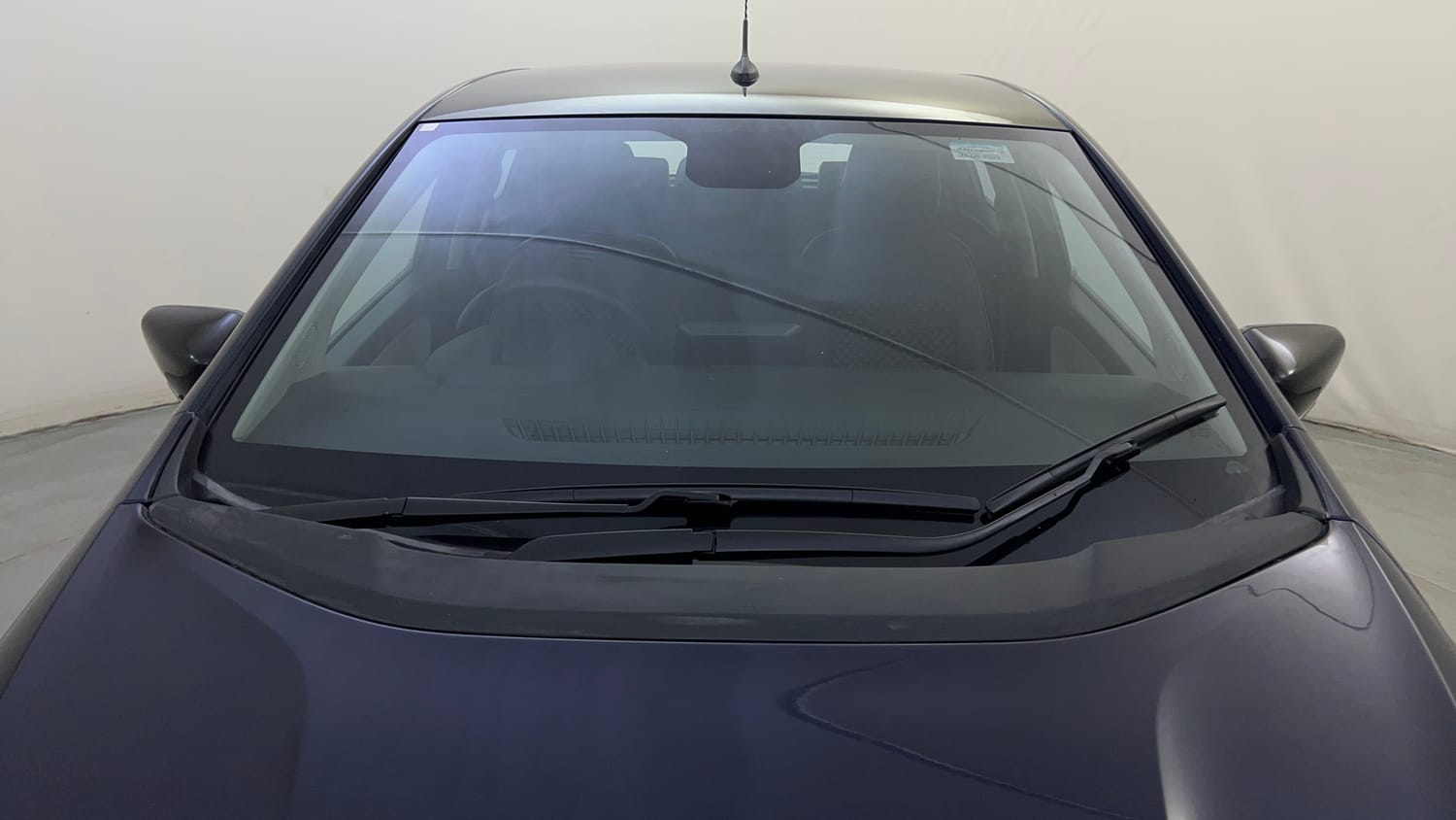 Used 2023 Tata Altroz XZ Diesel Diesel Manual exterior FRONT WINDSHIELD VIEW