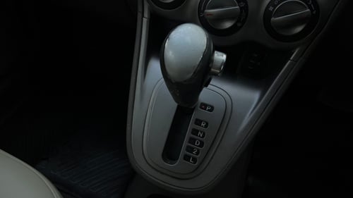 Used 2012 Hyundai i10 Sportz 1.2 AT Kappa2 Petrol Automatic interior GEAR  KNOB VIEW