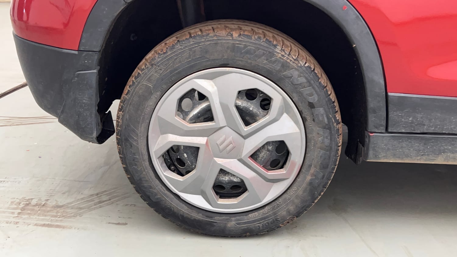 Used 2019 Maruti Suzuki Vitara Brezza [2016-2020] LDi Diesel Manual tyres RIGHT REAR TYRE RIM VIEW