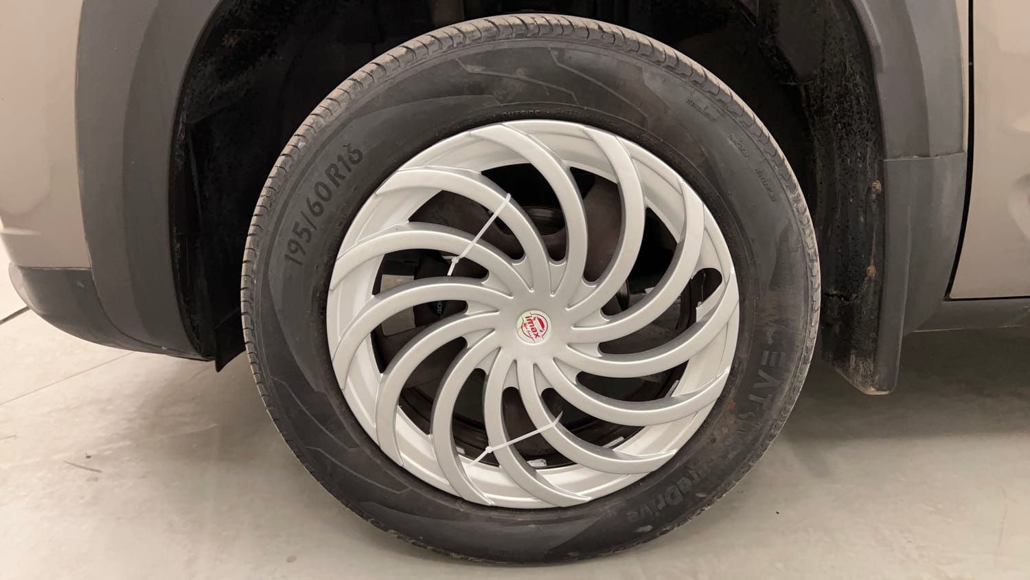 Used 2021 Renault Kiger RXT AMT Petrol Automatic tyres LEFT FRONT TYRE RIM VIEW