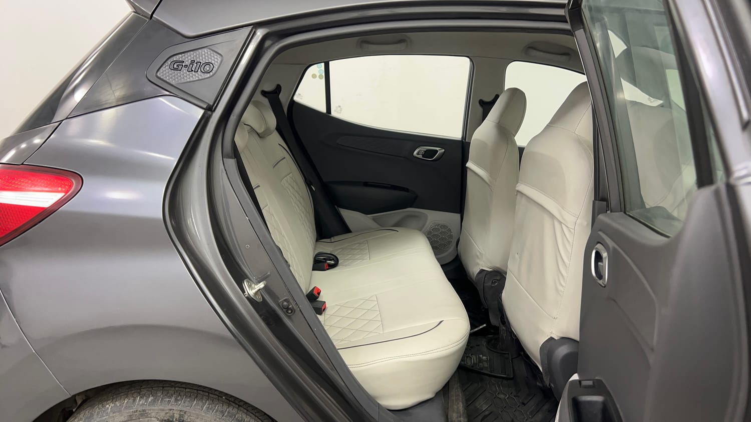 Used 2021 Hyundai Grand i10 Nios Sportz AMT 1.2 Kappa VTVT Petrol Automatic interior RIGHT SIDE REAR DOOR CABIN VIEW
