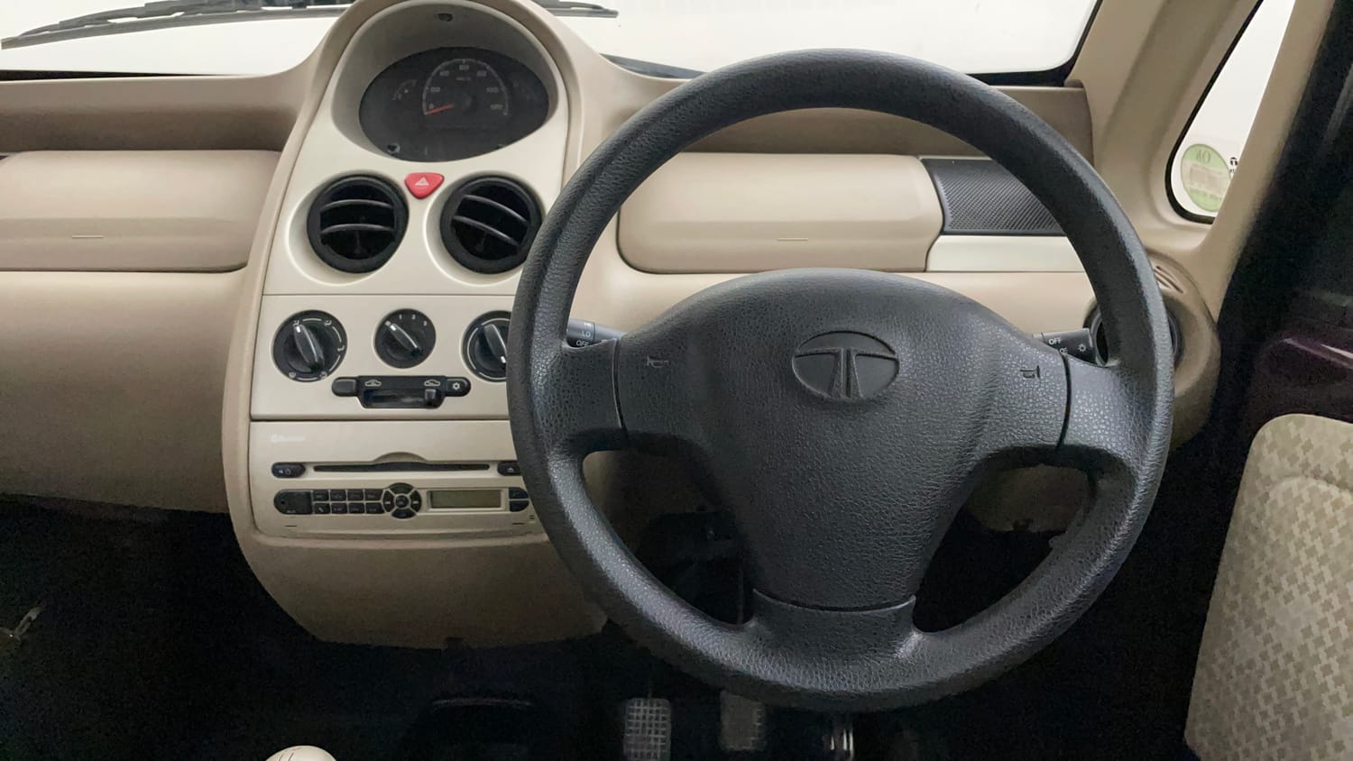 Used 2015 Tata Nano Twist XT Petrol Manual interior STEERING VIEW