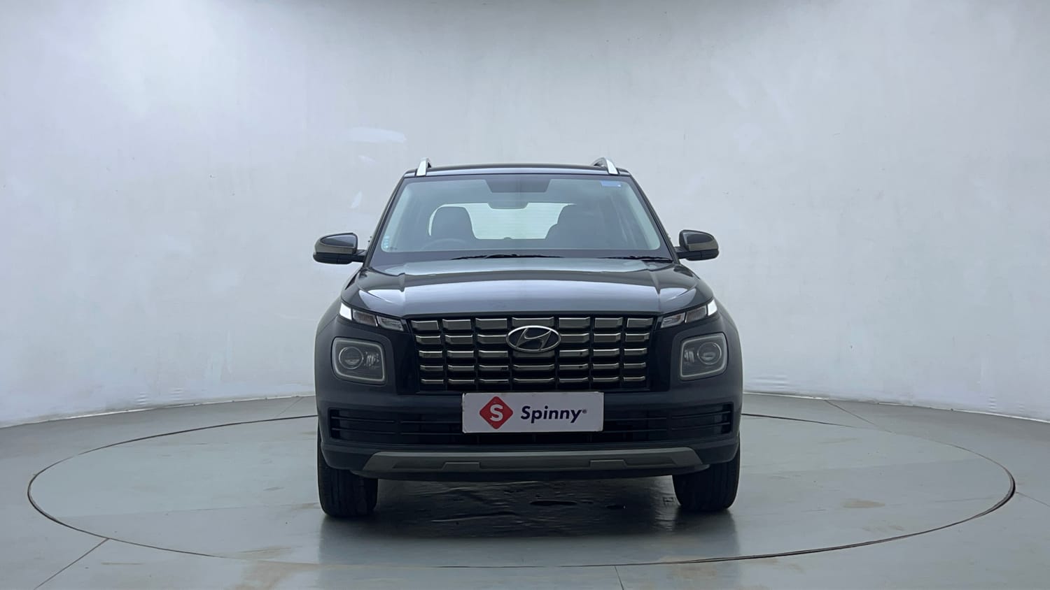 Used 2025 Hyundai Venue S (O) 1.2 Petrol Petrol Manual exterior FRONT VIEW