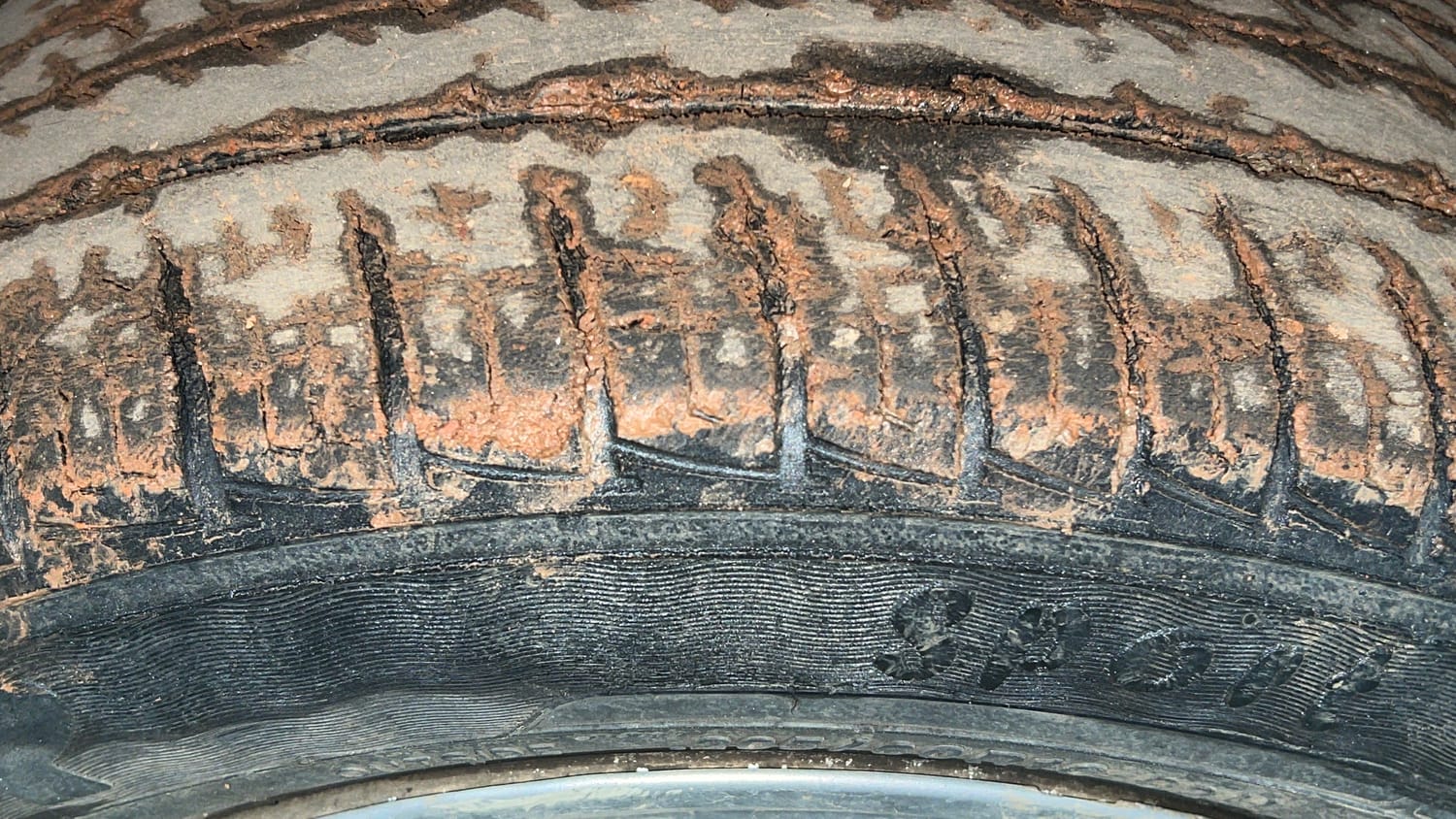 Used 2019 Maruti Suzuki Vitara Brezza [2016-2020] LDi Diesel Manual tyres RIGHT FRONT TYRE TREAD VIEW