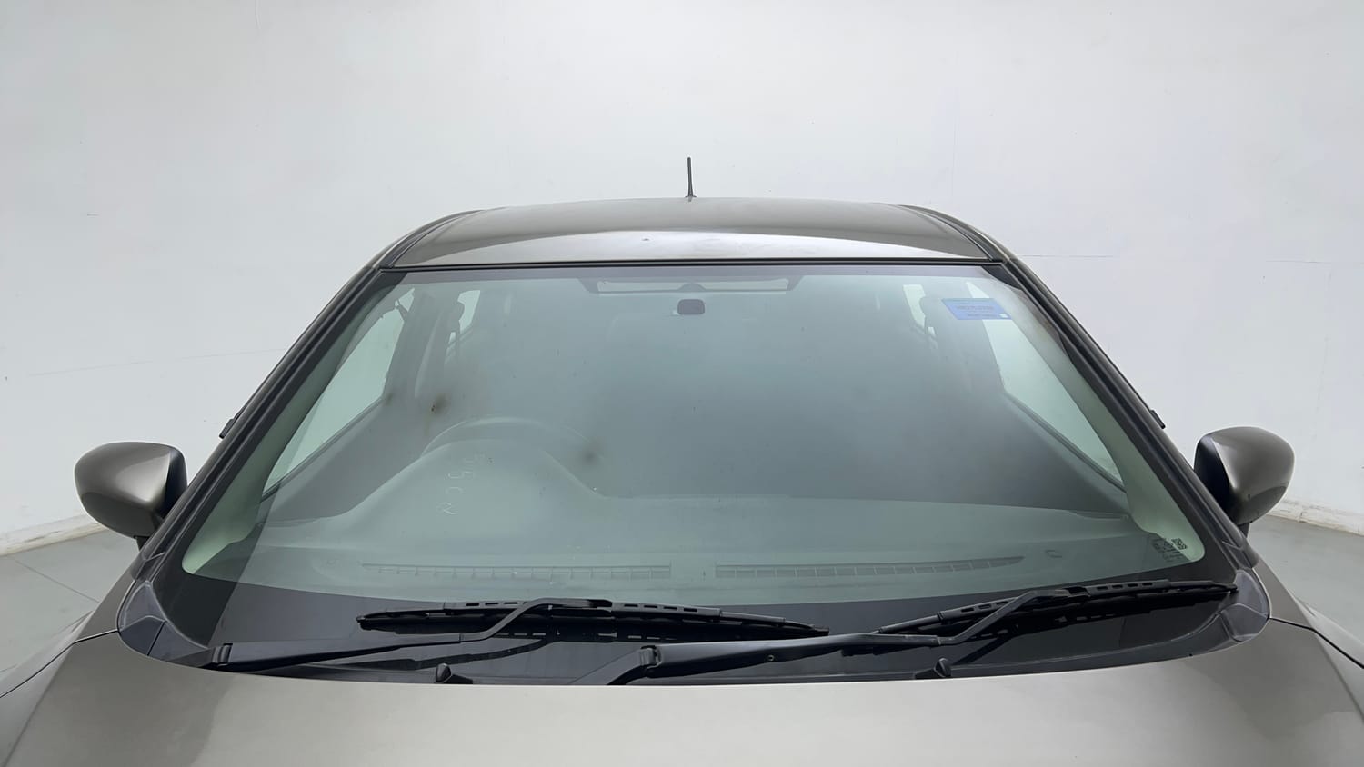 Used 2021 Maruti Suzuki Baleno Sigma Petrol Manual exterior FRONT WINDSHIELD VIEW