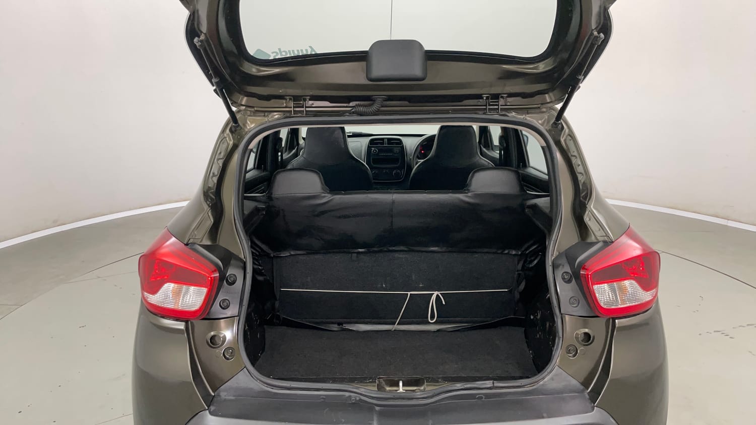 Used 2018 Renault Kwid RXL Petrol Manual interior DICKY INSIDE VIEW