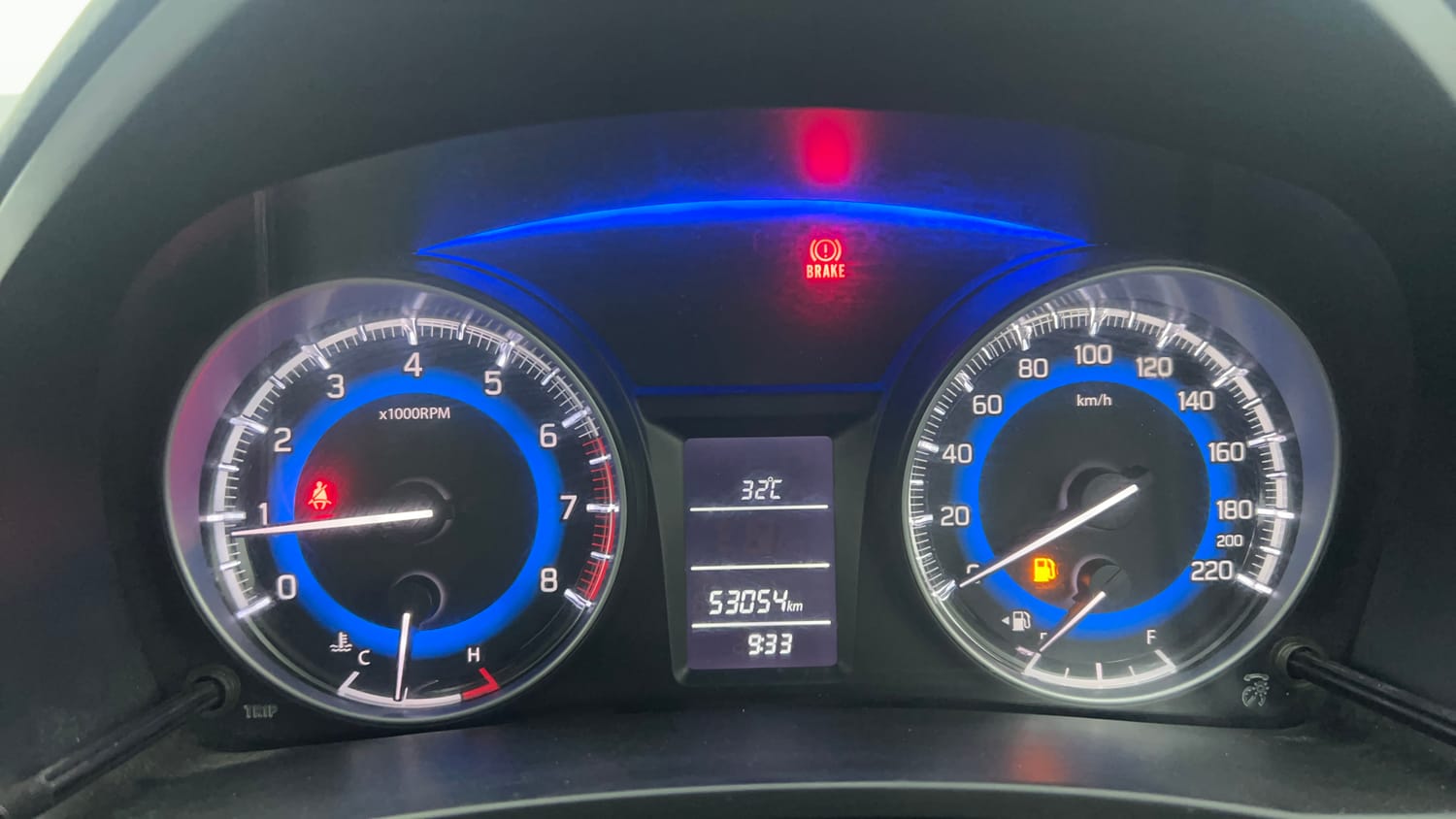 Used 2021 Maruti Suzuki Baleno Delta Petrol Manual interior CLUSTERMETER VIEW
