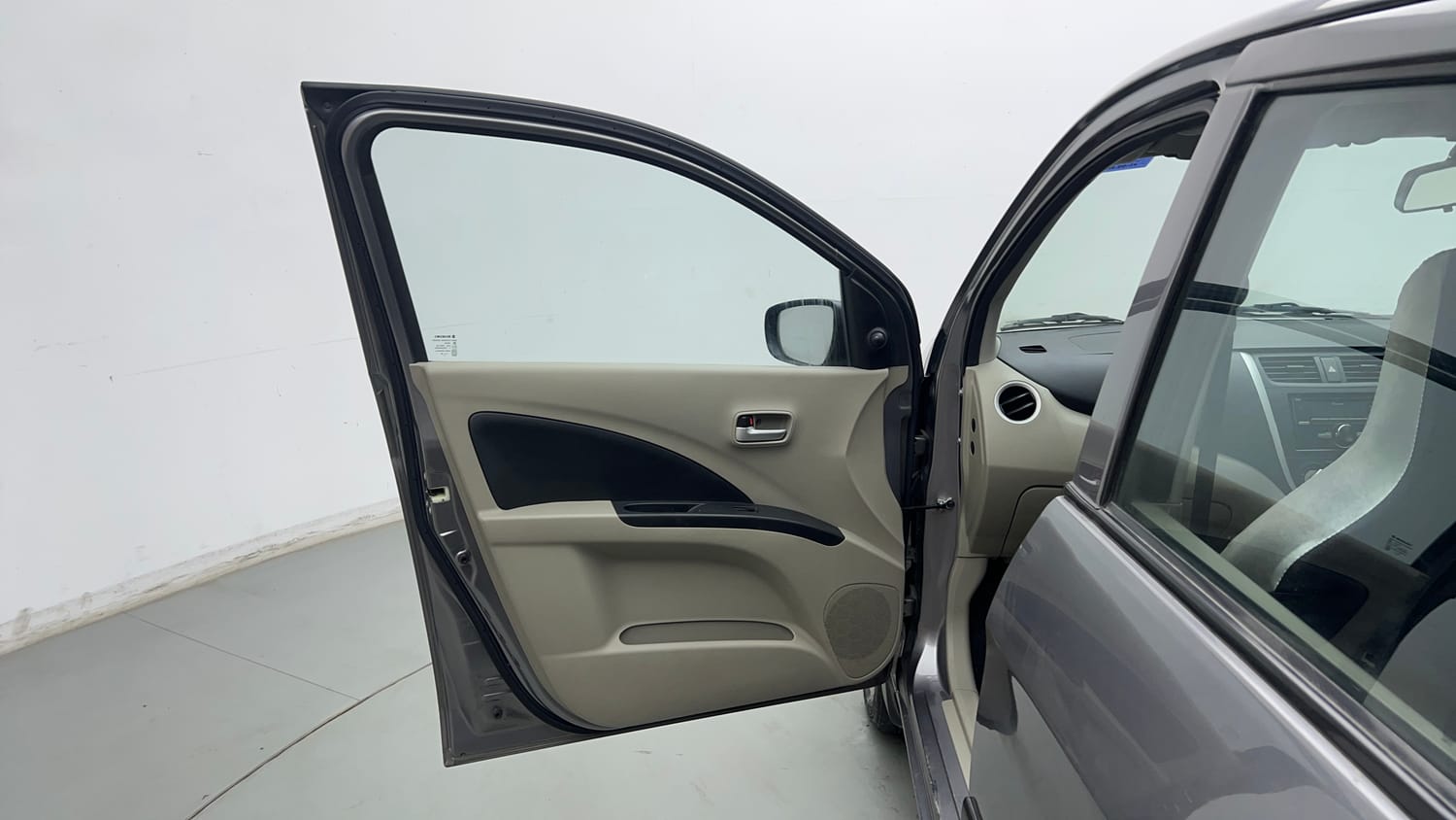 Used 2016 Maruti Suzuki Celerio VXi Petrol Manual interior LEFT FRONT DOOR OPEN VIEW