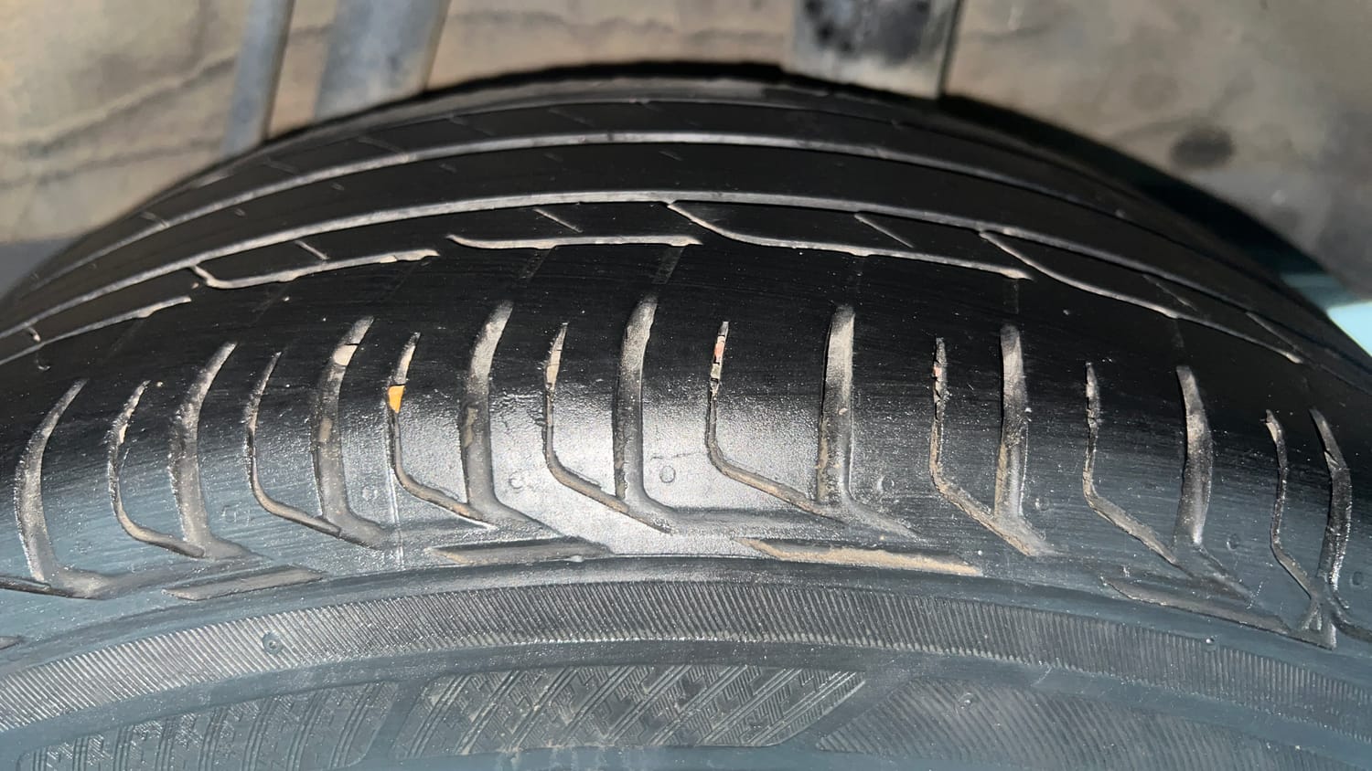 Used 2019 Honda WR-V S MT Petrol Petrol Manual tyres LEFT REAR TYRE TREAD VIEW