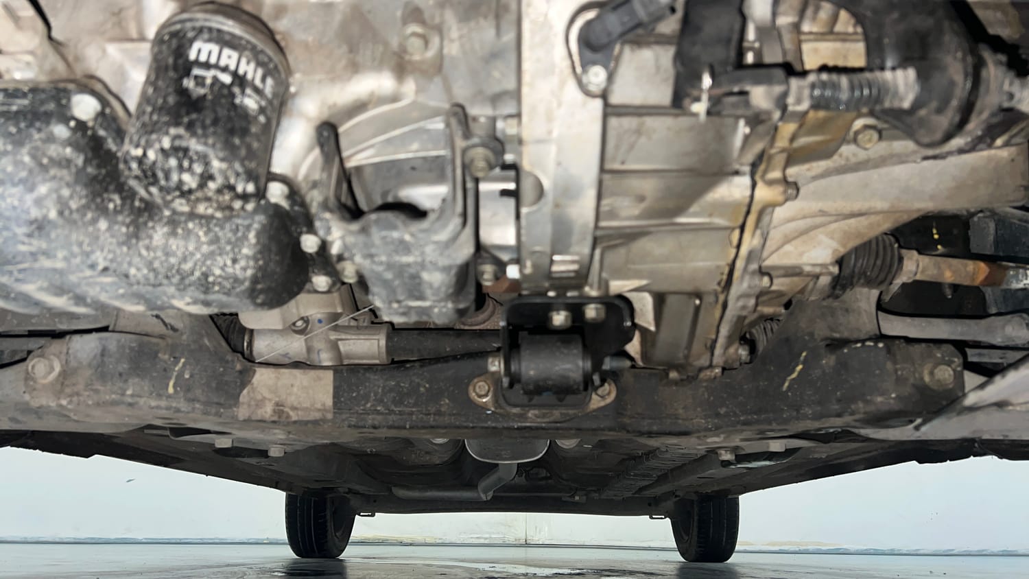 Used 2018 Hyundai Grand i10 Sportz 1.2 Kappa VTVT Petrol Manual extra FRONT LEFT UNDERBODY VIEW