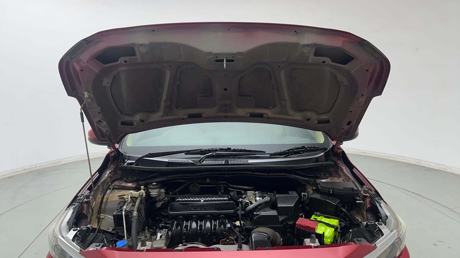 Used 2019 Honda Amaze 1.2 S MT Petrol Petrol Manual engine ENGINE & BONNET OPEN FRONT VIEW