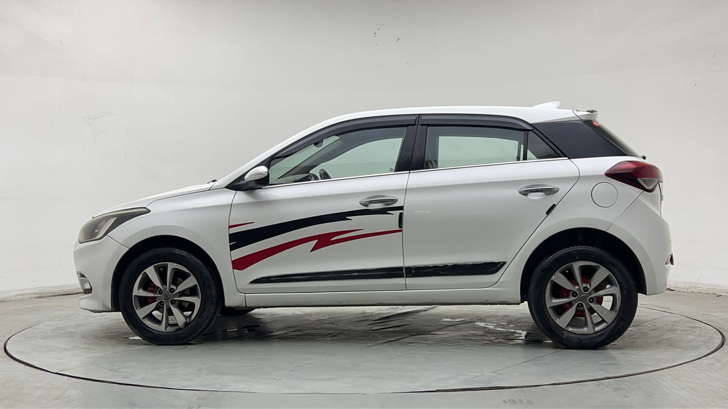 Used 2015 Hyundai Elite i20 Asta 1.2 Petrol Manual exterior LEFT SIDE VIEW