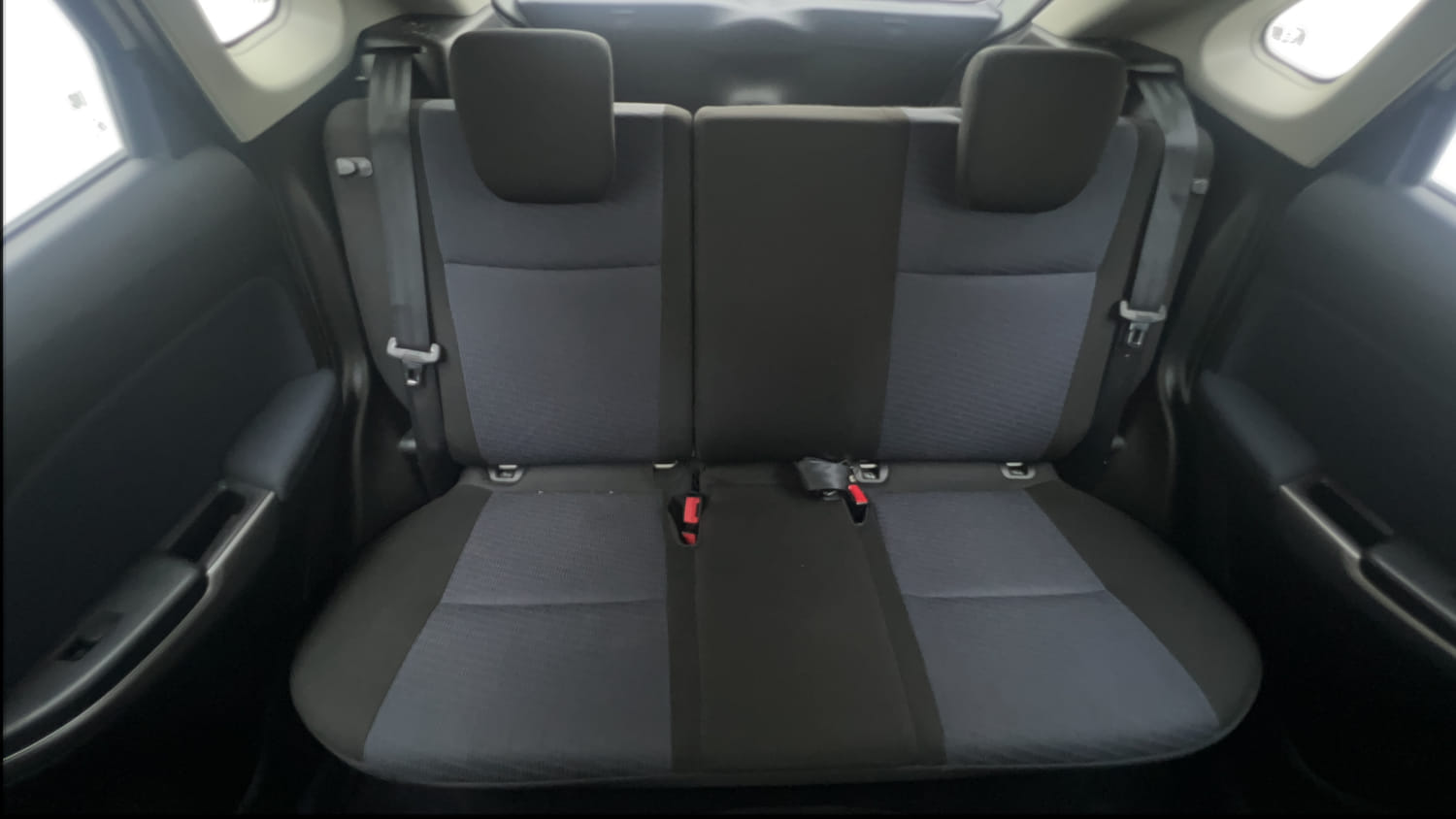 Used 2021 Maruti Suzuki Baleno Delta Petrol Manual interior REAR SEAT CONDITION VIEW