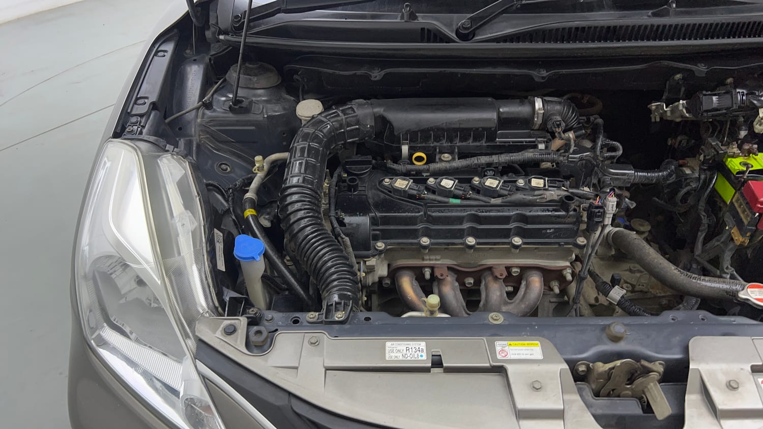 Used 2021 Maruti Suzuki Baleno Sigma Petrol Manual engine ENGINE RIGHT SIDE VIEW