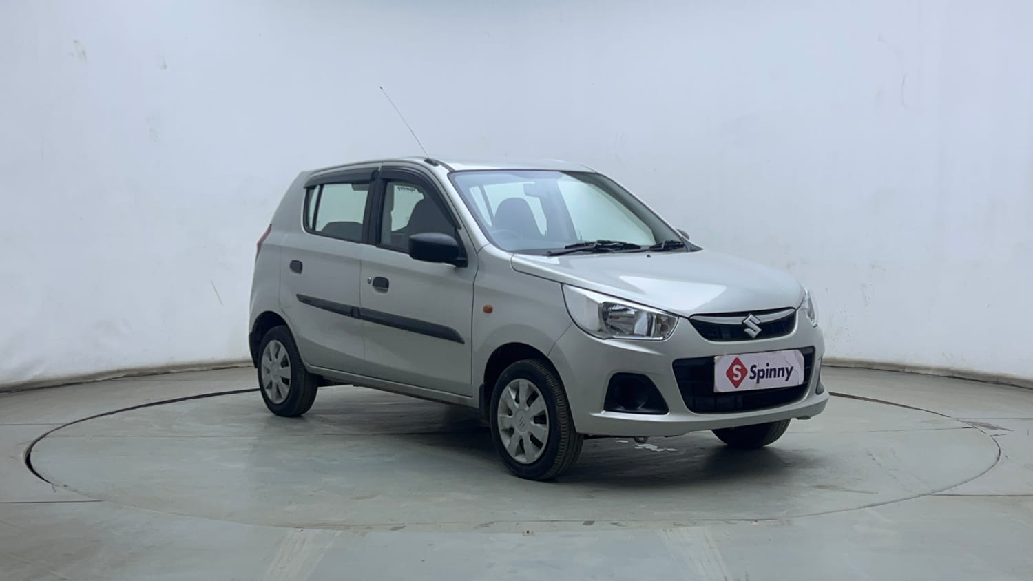 Used 2018 Maruti Suzuki Alto K10 VXi Petrol Manual exterior RIGHT FRONT CORNER VIEW
