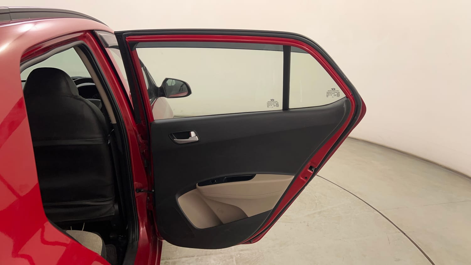 Used 2017 Hyundai Grand i10 Sportz (O) 1.2 Kappa VTVT Petrol Manual interior RIGHT REAR DOOR OPEN VIEW