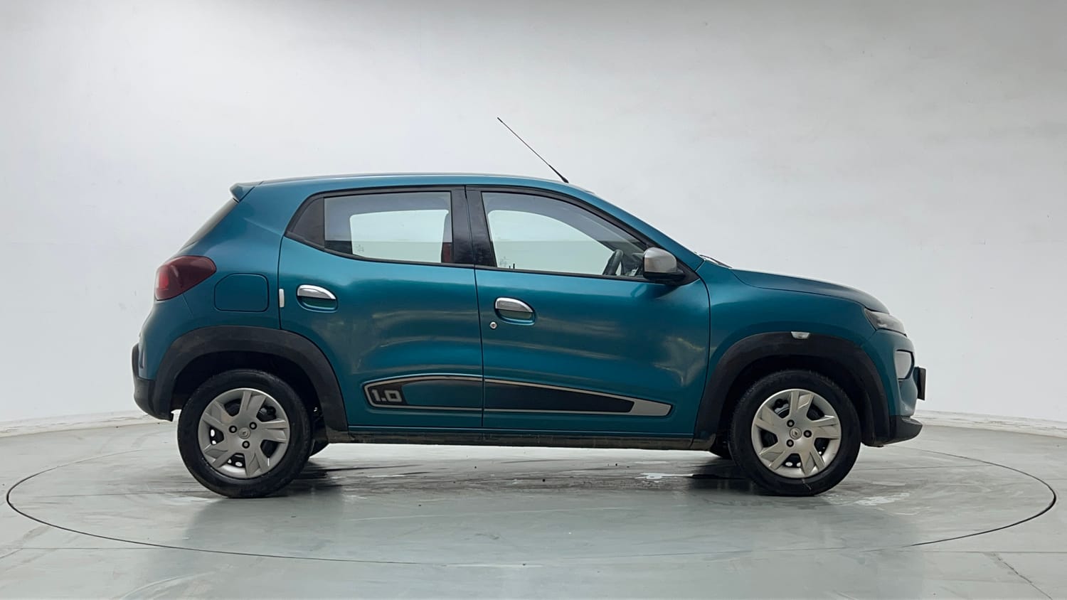Used 2021 Renault Kwid RXT 1.0 AMT (O) Petrol Automatic exterior RIGHT SIDE VIEW