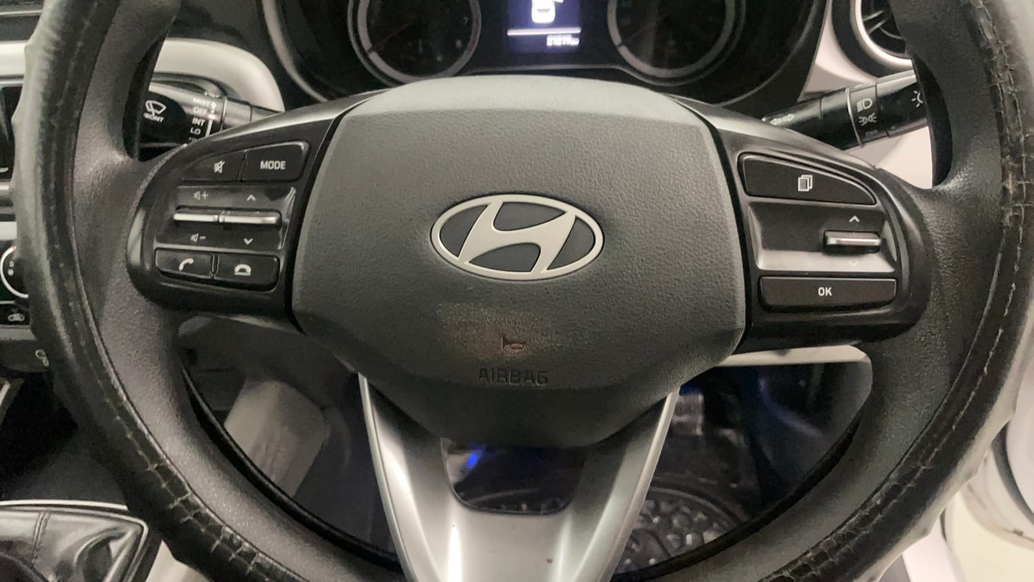 Used 2026 Hyundai Grand i10 Nios Magna 1.2 Kappa Petrol Manual top_features Steering mounted controls