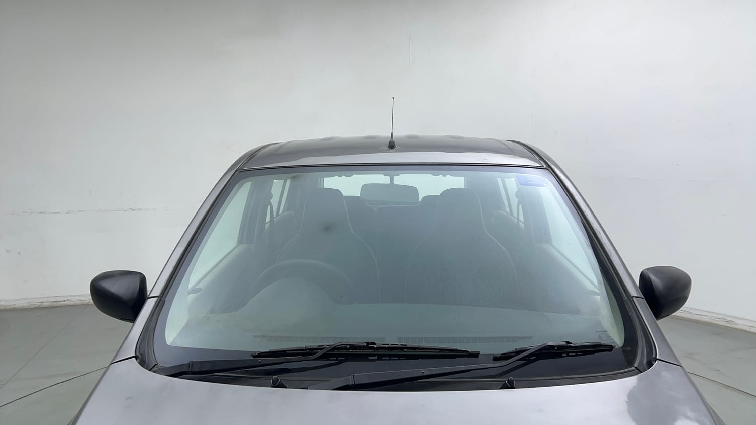 Used 2016 Maruti Suzuki Celerio VXi Petrol Manual exterior FRONT WINDSHIELD VIEW