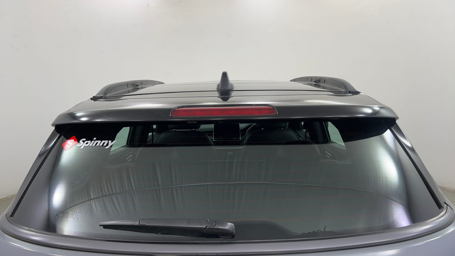 Used 2022 Jeep Compass Model S (O) 1.4 Petrol DCT Petrol Automatic exterior BACK WINDSHIELD VIEW