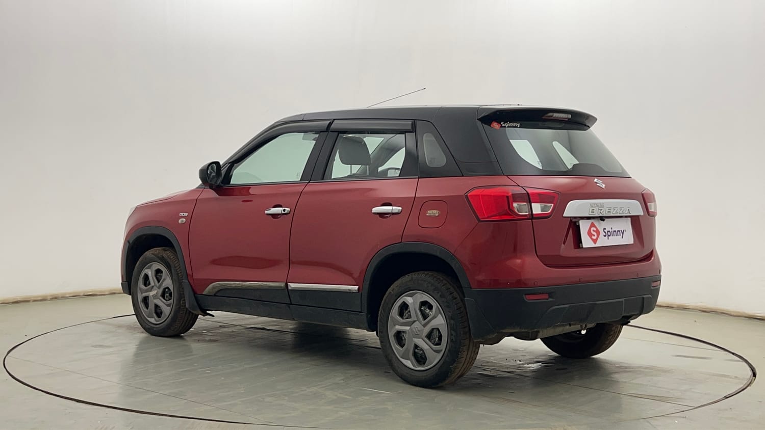 Used 2019 Maruti Suzuki Vitara Brezza [2016-2020] LDi Diesel Manual exterior LEFT REAR CORNER VIEW