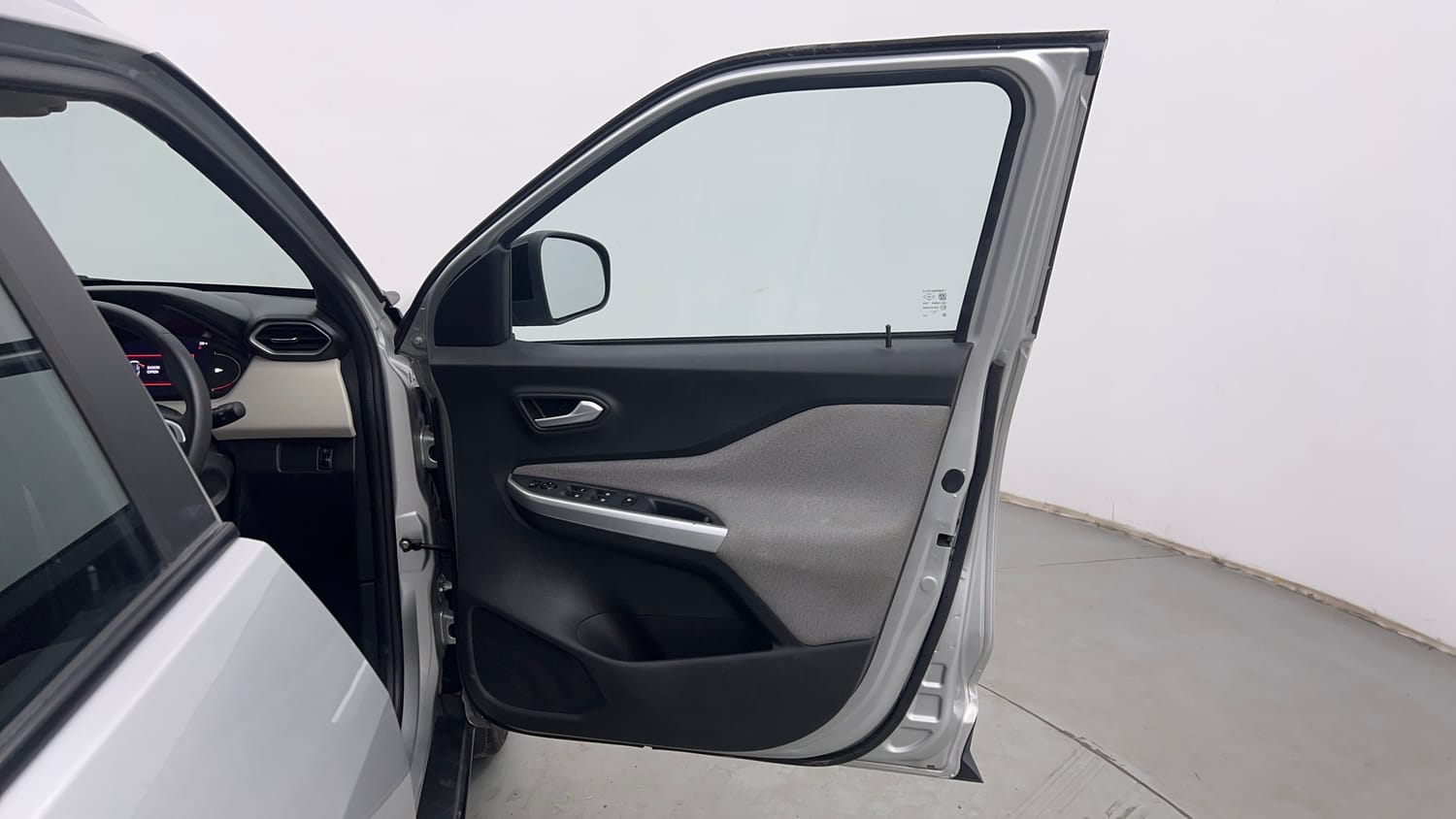 Used 2023 Nissan Magnite XV Petrol Manual interior RIGHT FRONT DOOR OPEN VIEW