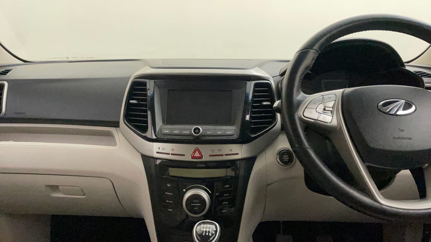 Used 2021 Mahindra XUV 300 W8 1.2 Petrol Petrol Manual interior MUSIC SYSTEM & AC CONTROL VIEW