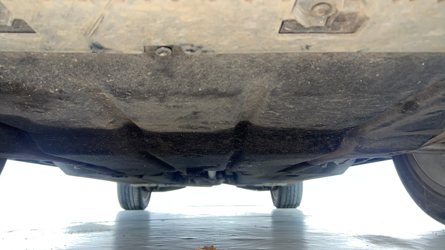 Used 2019 Audi Q3 30 TFSI Premium Petrol Automatic extra FRONT LEFT UNDERBODY VIEW
