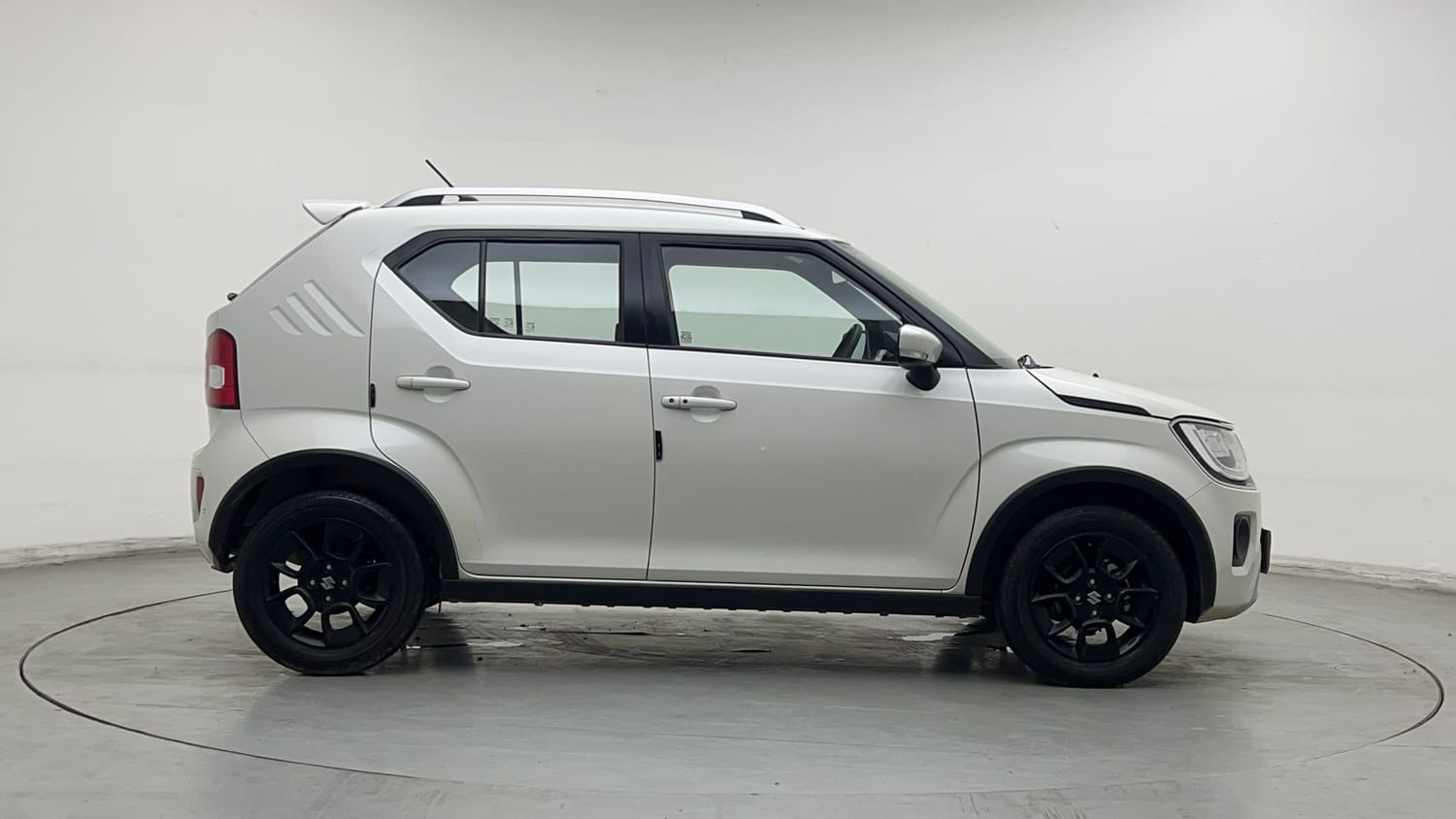 Used 2025 Maruti Suzuki Ignis Alpha 1.2 AMT Petrol Automatic exterior RIGHT SIDE VIEW