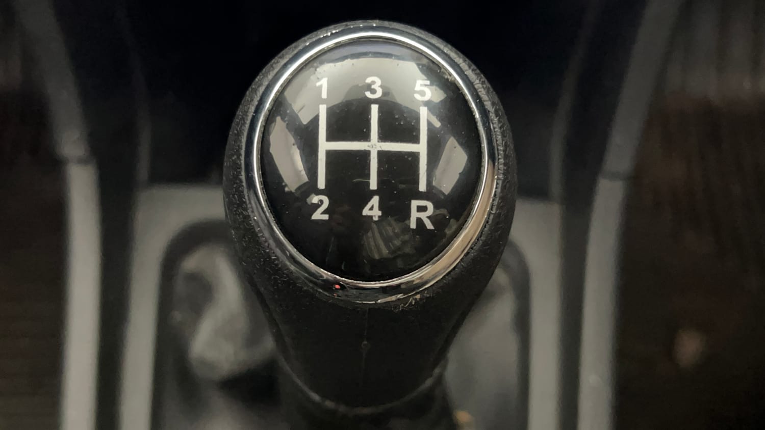 Used 2019 Maruti Suzuki Vitara Brezza [2016-2020] LDi Diesel Manual interior GEAR  KNOB VIEW