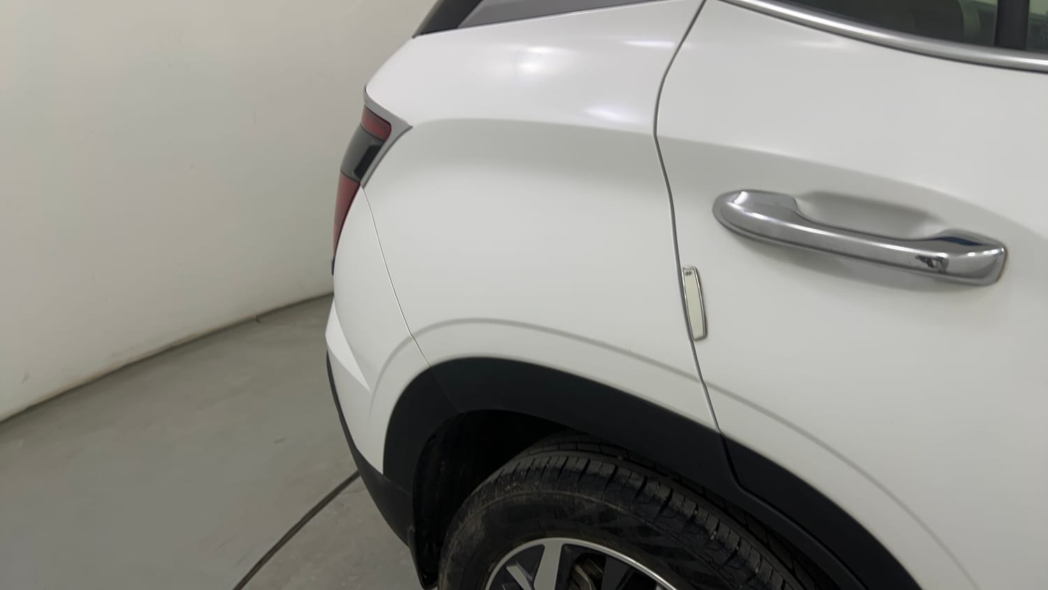Used 2023 Hyundai Creta SX (O) 1.5 Petrol IVT Petrol Automatic dents MINOR SCRATCH