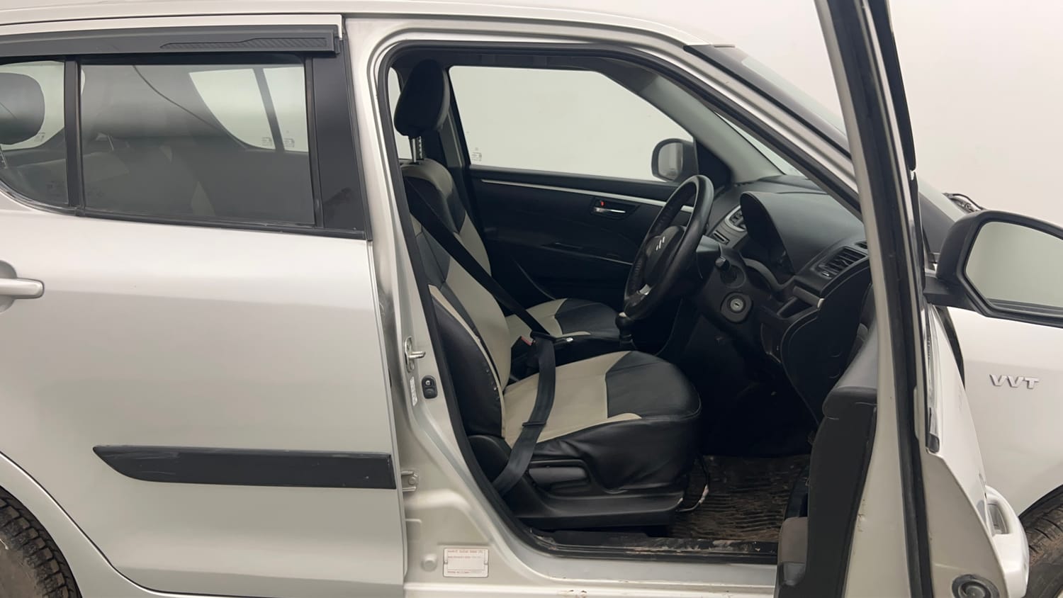 Used 2013 Maruti Suzuki Swift VXi Petrol Manual interior RIGHT SIDE FRONT DOOR CABIN VIEW