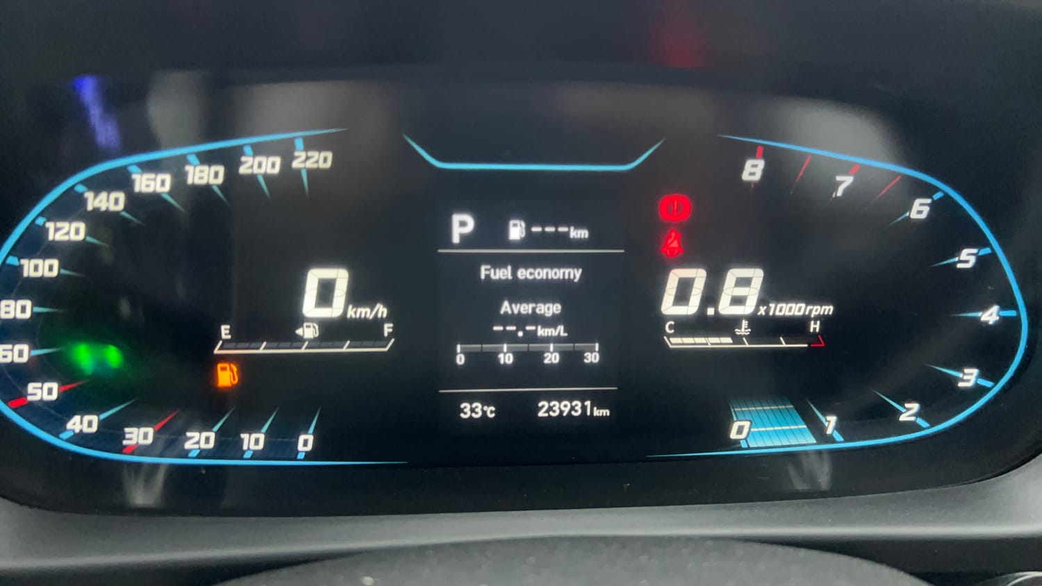 Used 2023 Hyundai i20 Asta (O) 1.2 IVT Petrol Automatic interior CLUSTERMETER VIEW