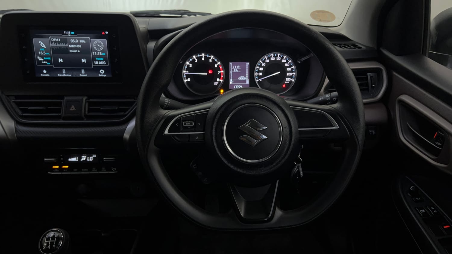 Used 2024 Maruti Suzuki Fronx Delta Plus (O) 1.2L MT Petrol Manual top_features Steering mounted controls