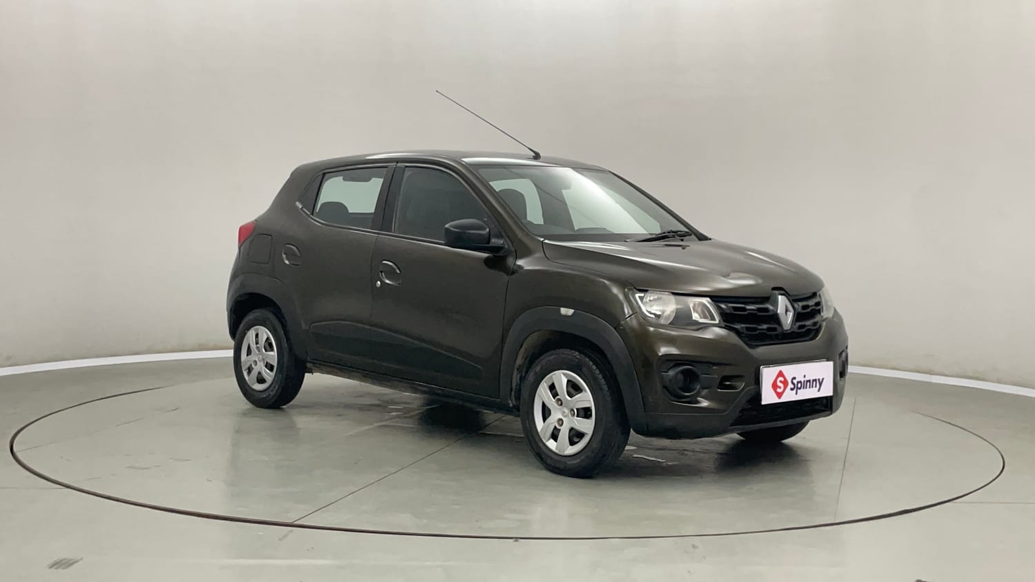 Used 2018 Renault Kwid RXL Petrol Manual exterior RIGHT FRONT CORNER VIEW