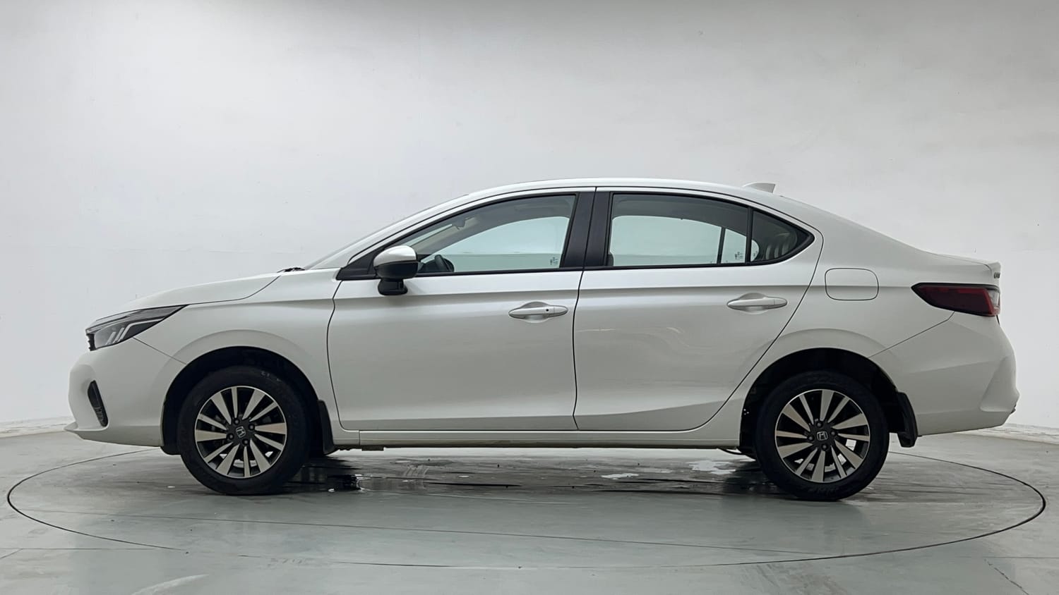 Used 2024 Honda City VX Petrol MT Petrol Manual exterior LEFT SIDE VIEW