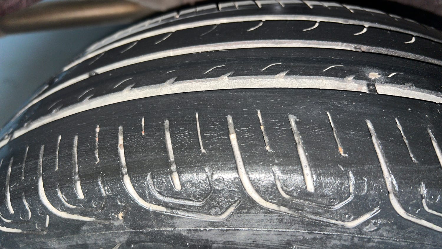 Used 2019 Honda Amaze 1.2 S MT Petrol Petrol Manual tyres RIGHT REAR TYRE TREAD VIEW