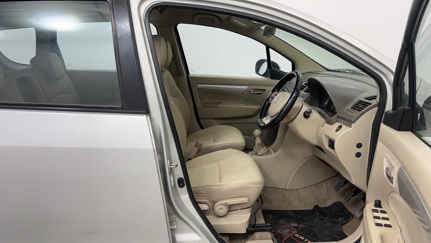 Used 2018 Maruti Suzuki Ertiga ZXI+ Petrol Manual interior RIGHT SIDE FRONT DOOR CABIN VIEW