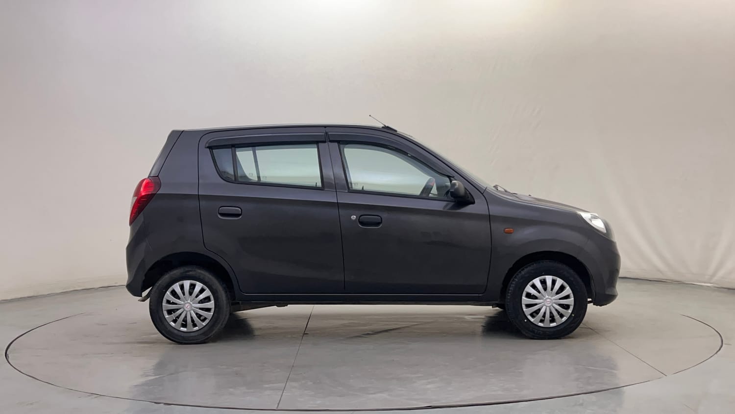 Used 2014 Maruti Suzuki Alto 800 Lxi Petrol Manual exterior RIGHT SIDE VIEW
