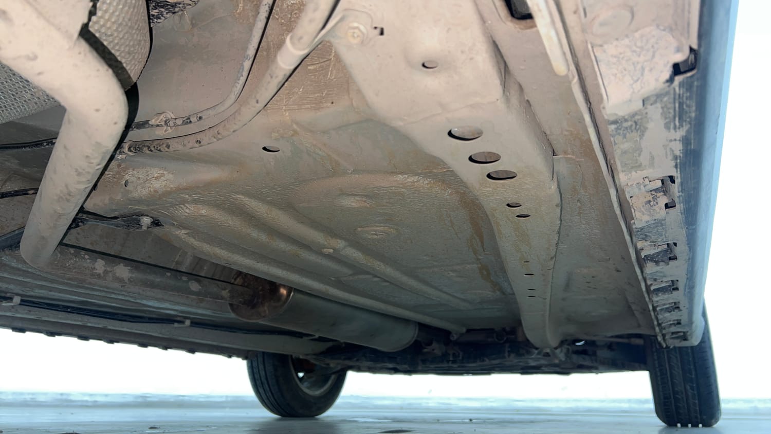 Used 2025 Maruti Suzuki Ignis Alpha 1.2 AMT Petrol Automatic extra REAR RIGHT UNDERBODY VIEW